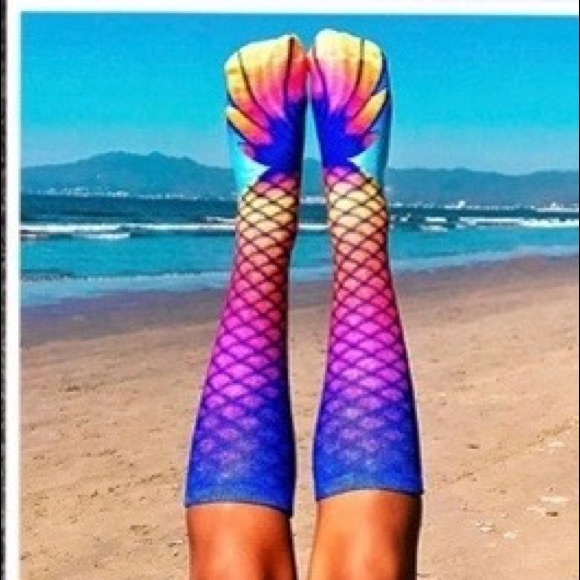 BNWT Mermaid Chromatic Knee High Socks - Picture 3 of 4